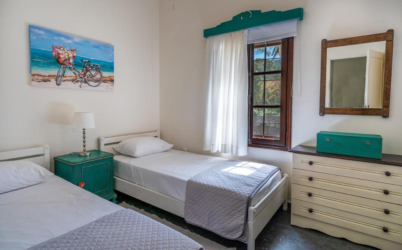 Carissa House In Crete Appartement Sitia  Buitenkant foto